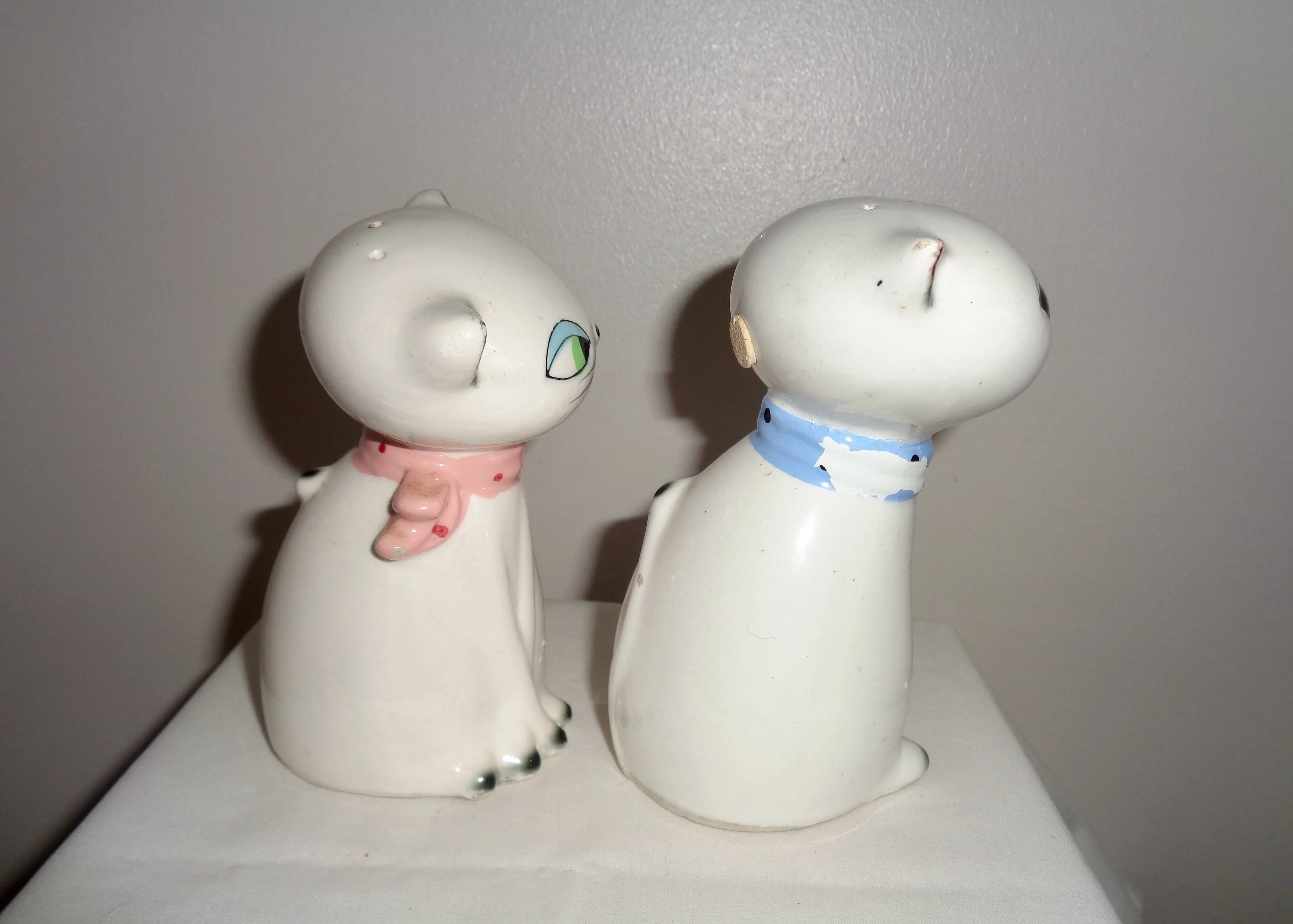 1950s Holt Howard Cat Salt & Pepper Pots With Squeakers