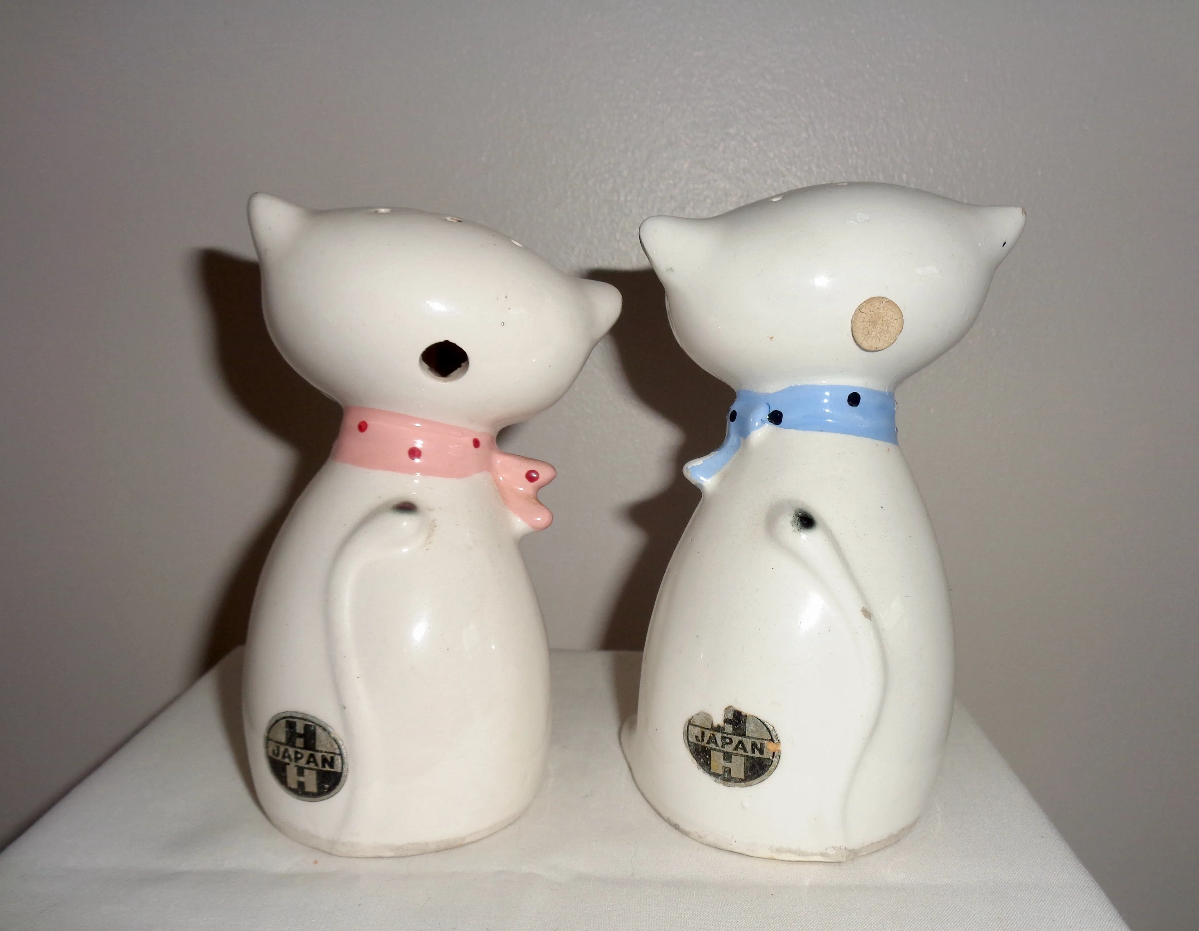 1950s Holt Howard Cat Salt & Pepper Pots With Squeakers