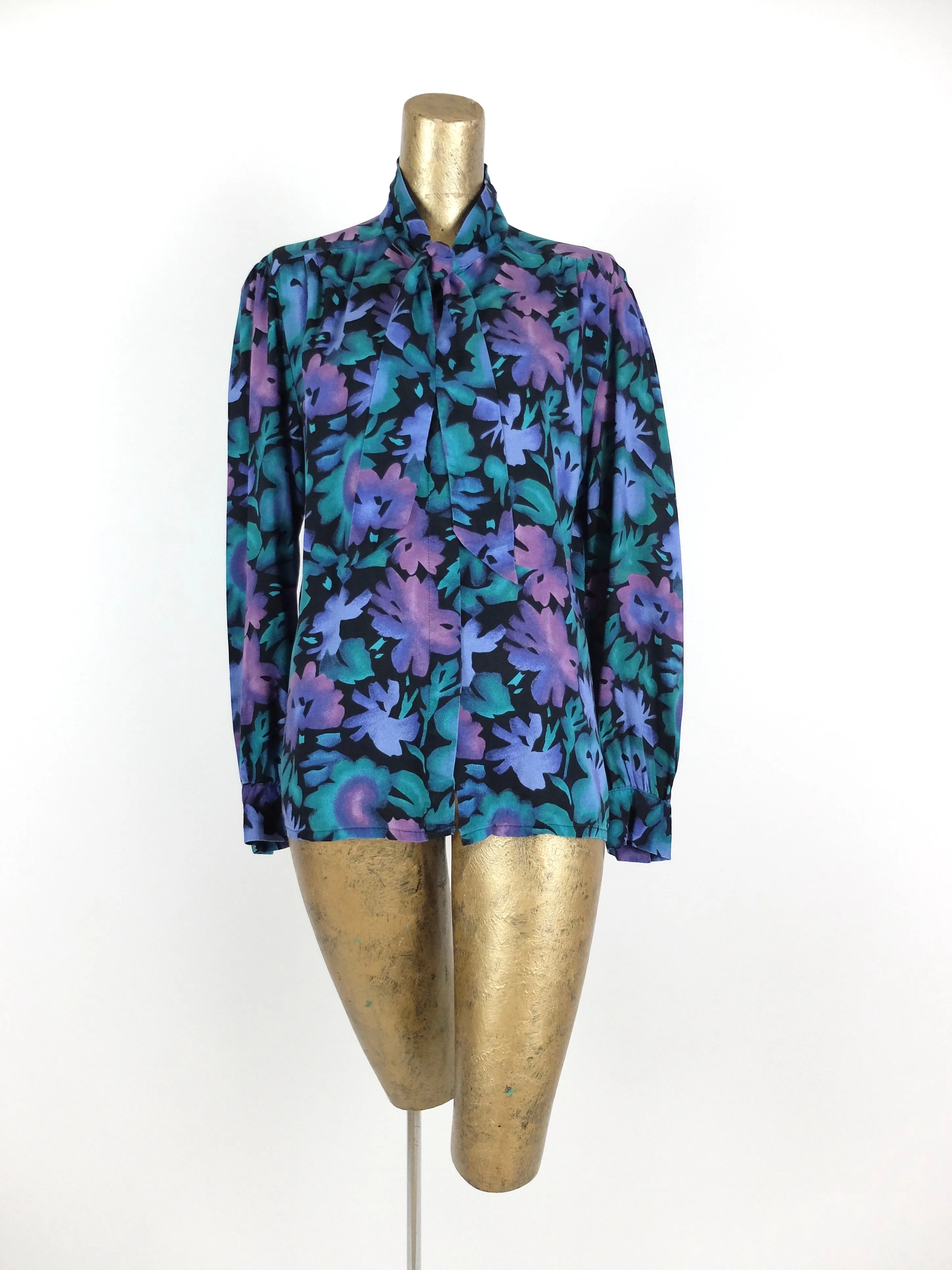 70s Romantic Mod Floral Long Sleeve Button Up Pussy Bow Blouse