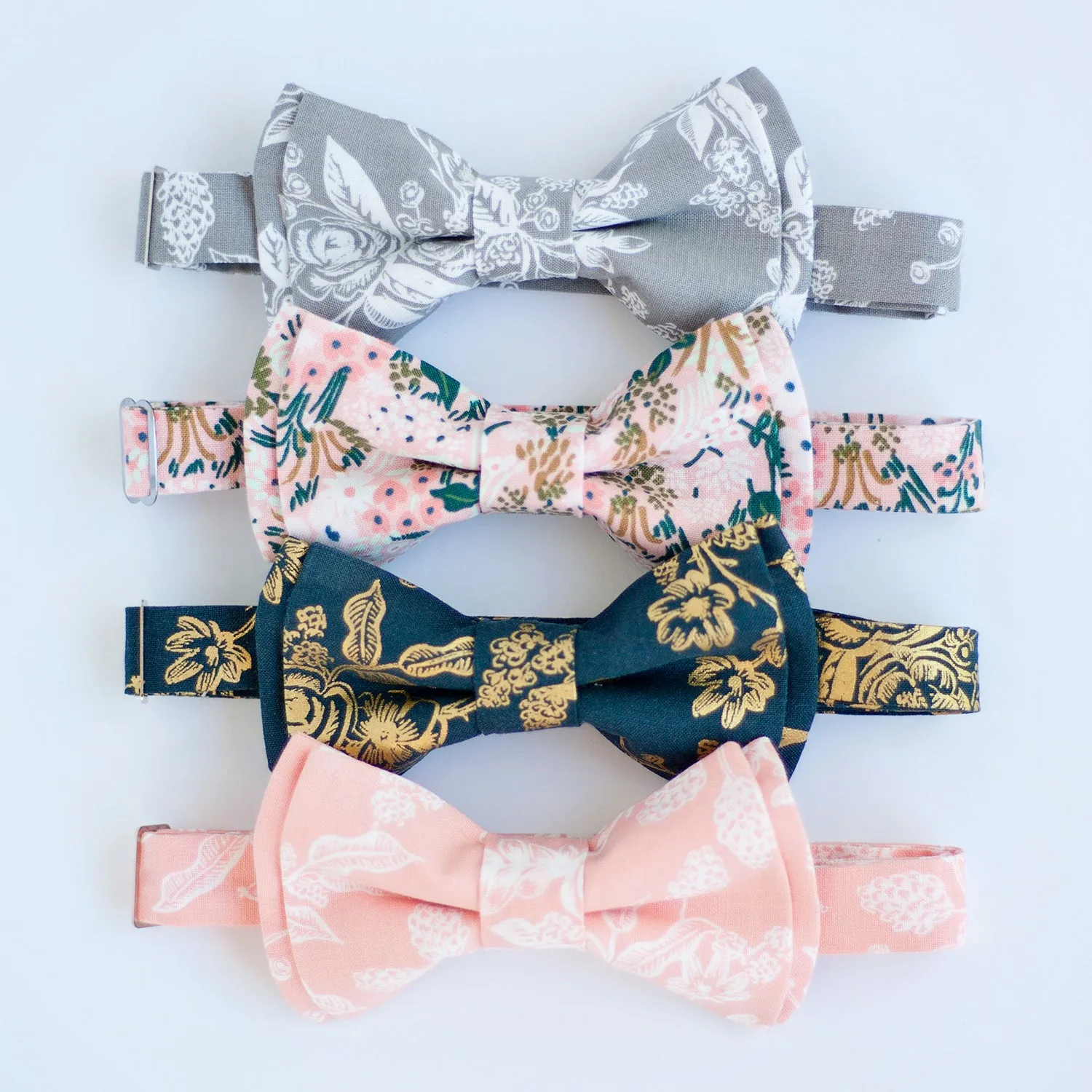 Boy's Bow Tie / Navy Metallic Toile