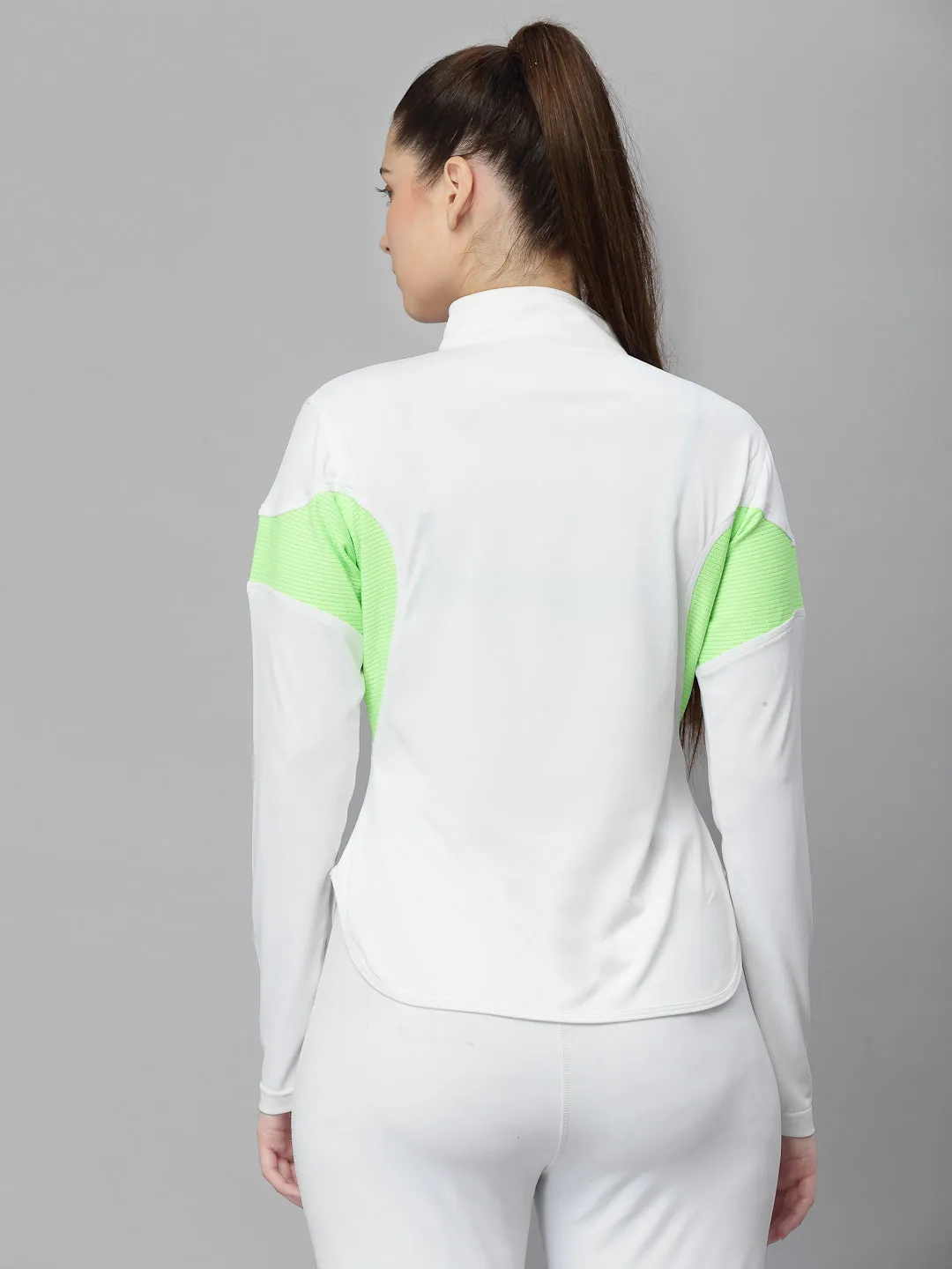 JUMP USA Women White & Green Solid Rapid-Dry Training T-shirt