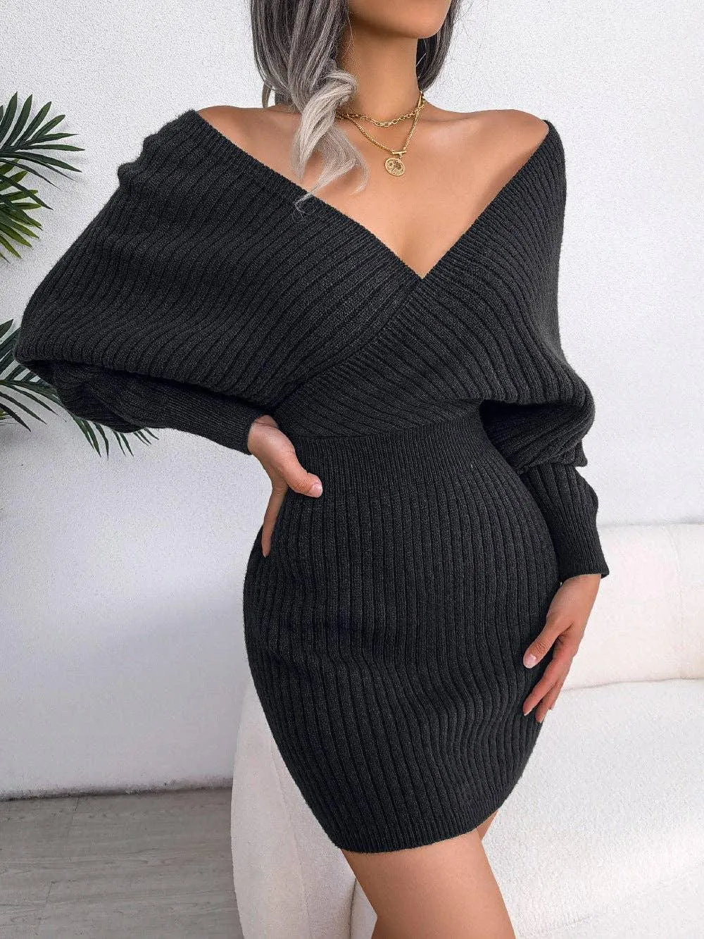 Ladies Batwing Sleeves V-Neck Knit Dress 2078