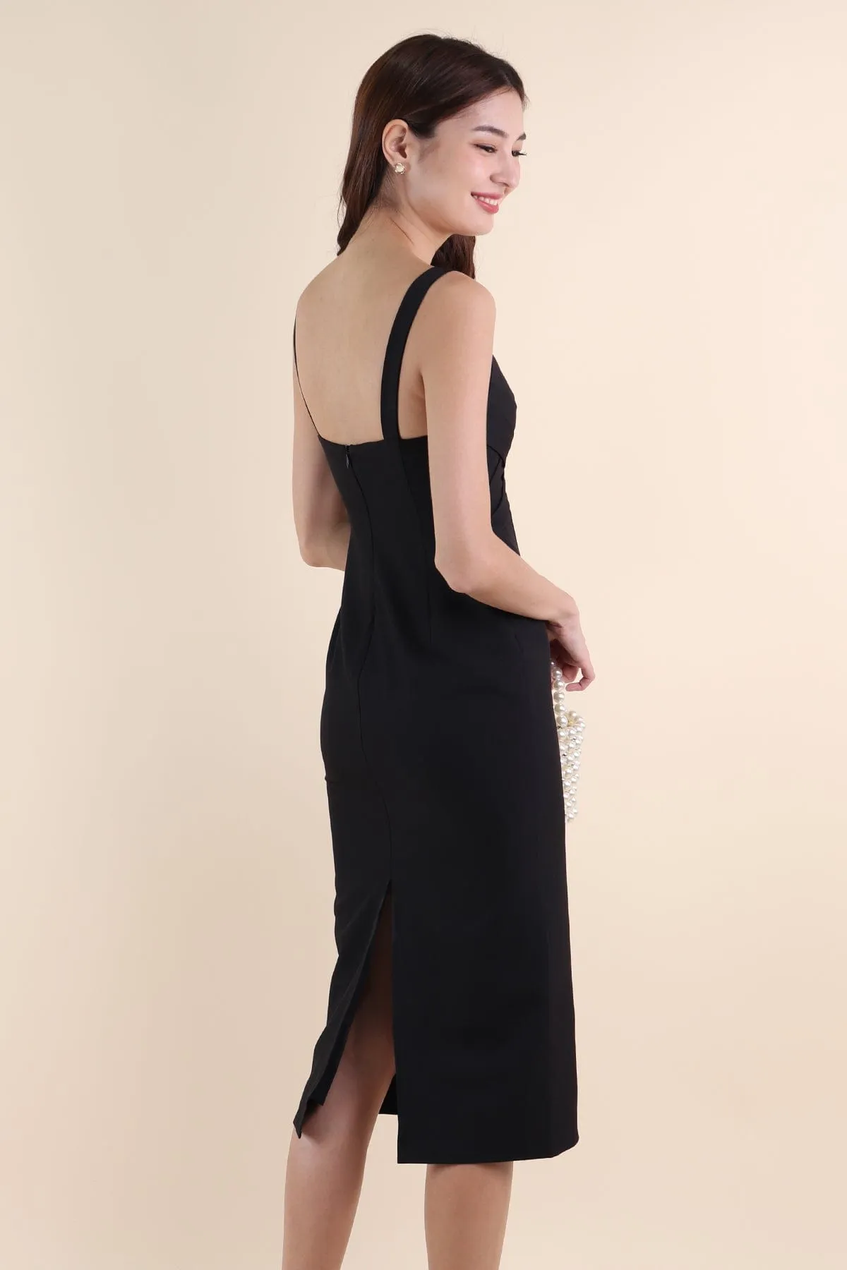 MIDDLETON WORK DRESS IN BLACK