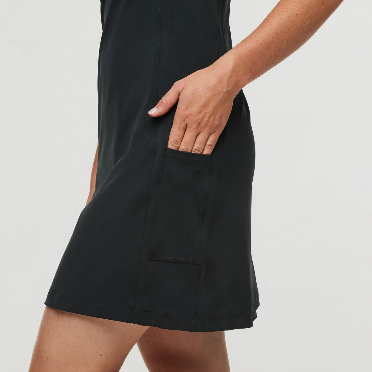 Muevo Dress - Women's