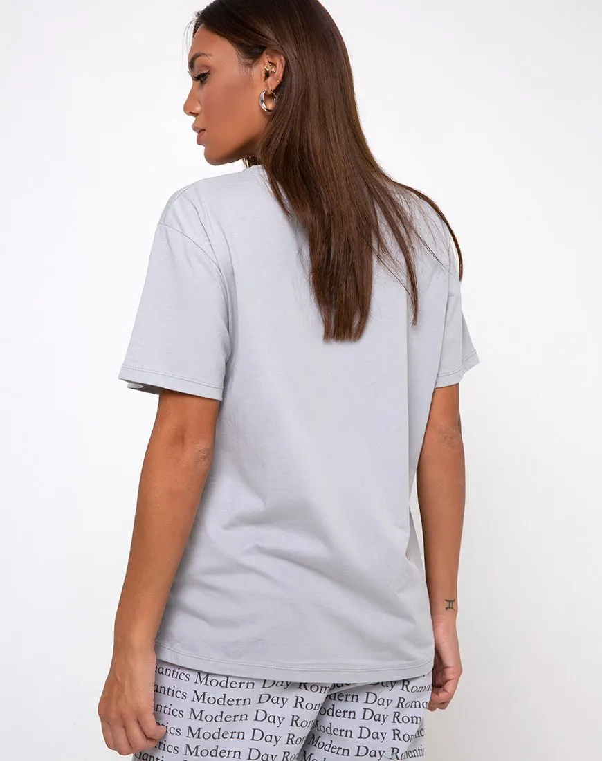 Oversize Basic Tee in Modern Day Romantics Grey