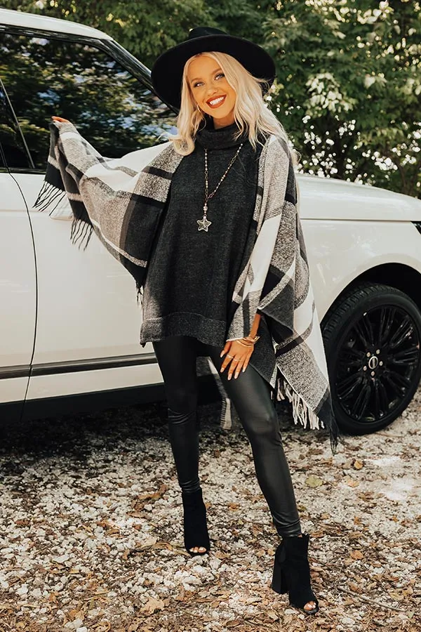 Rocky Mountain Resort Plaid Poncho In Charcoal