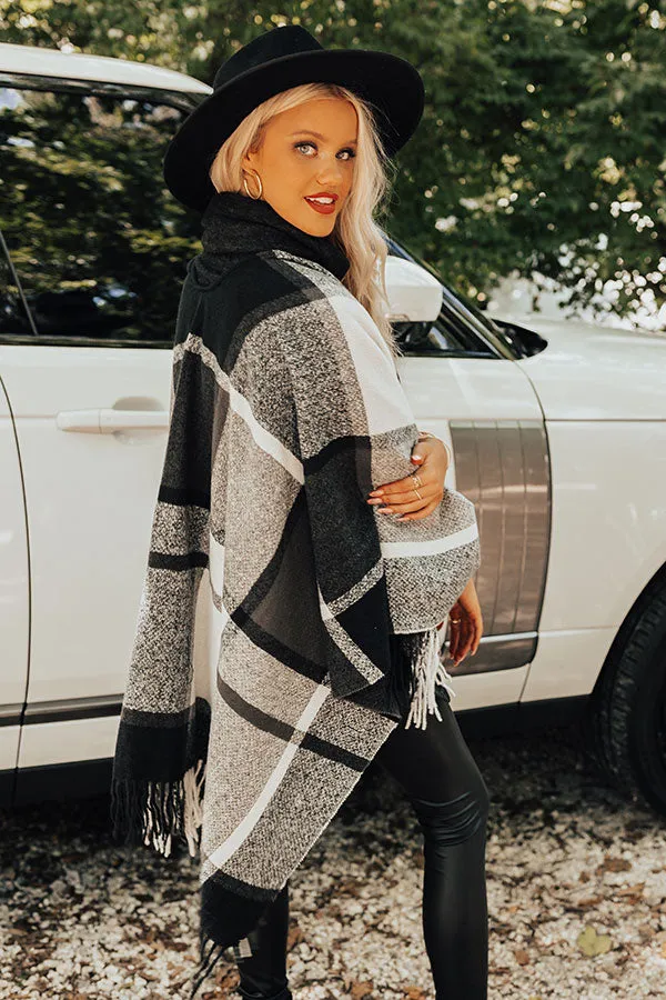 Rocky Mountain Resort Plaid Poncho In Charcoal