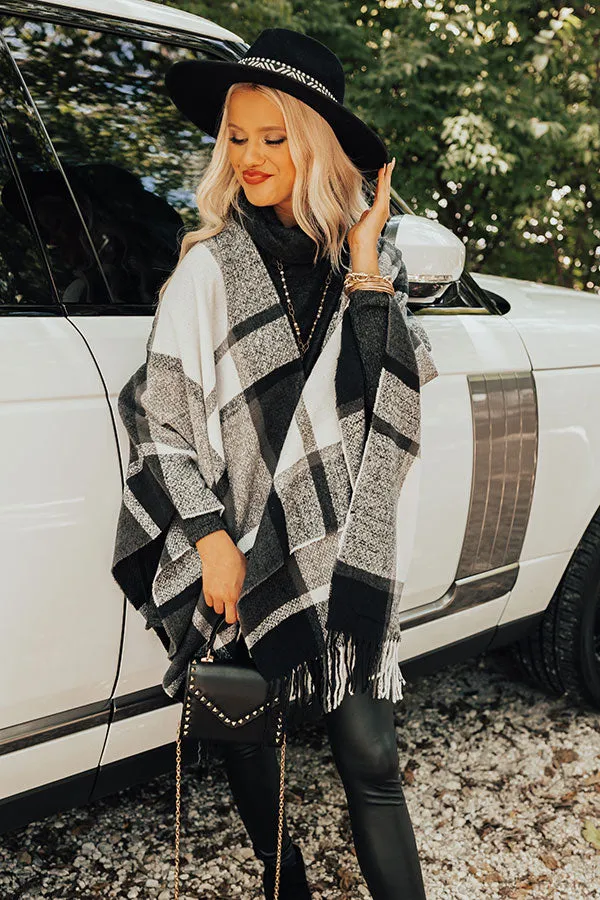 Rocky Mountain Resort Plaid Poncho In Charcoal