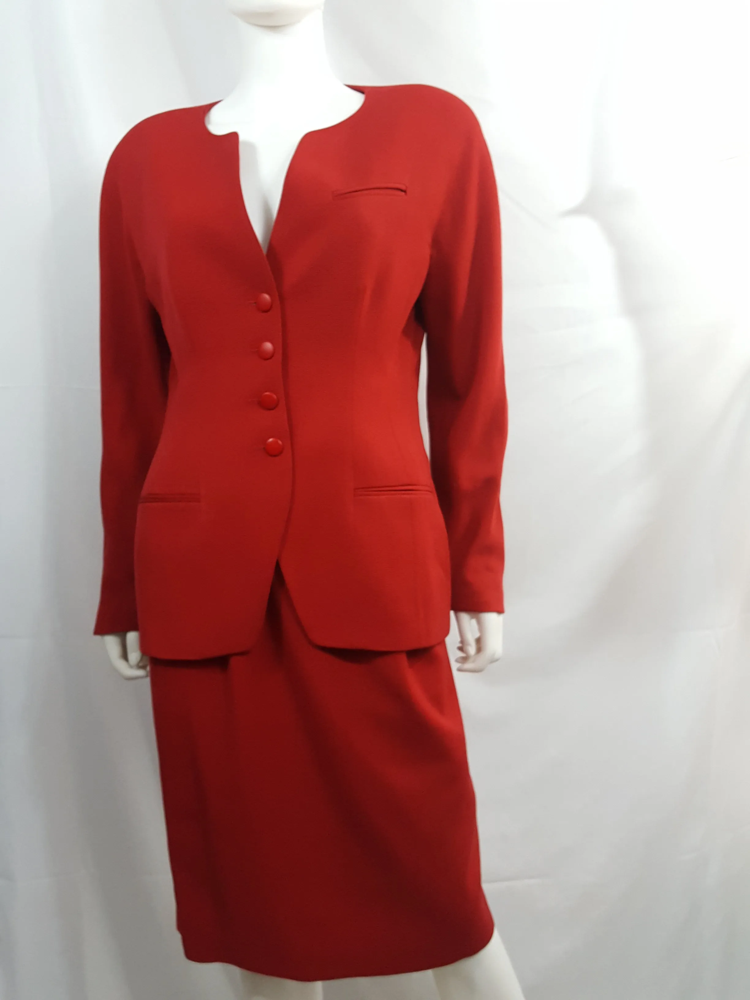 TAHARI Vintage 1980 Red Ribbed Twill Wool Skirt Suit size 12