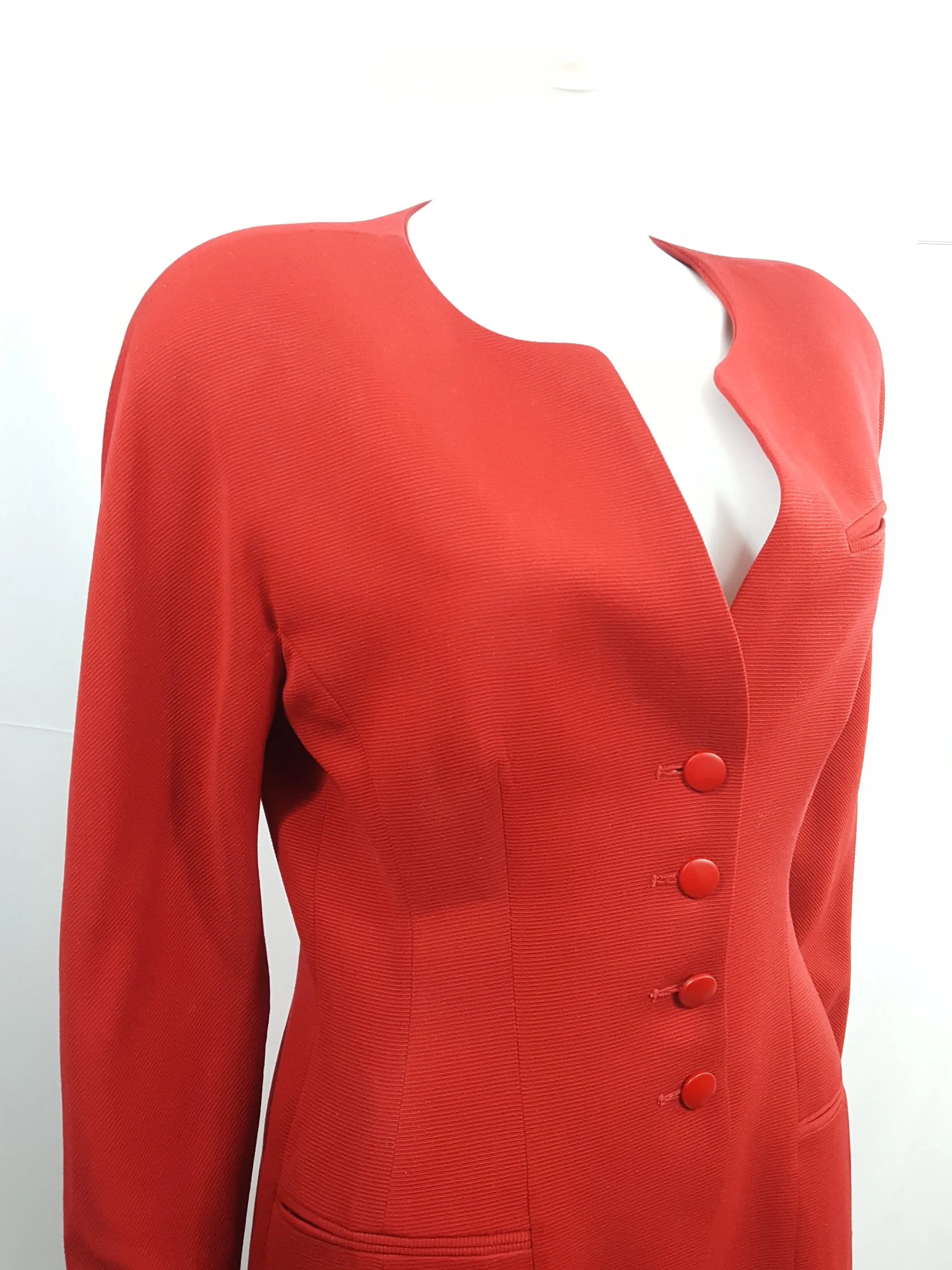 TAHARI Vintage 1980 Red Ribbed Twill Wool Skirt Suit size 12