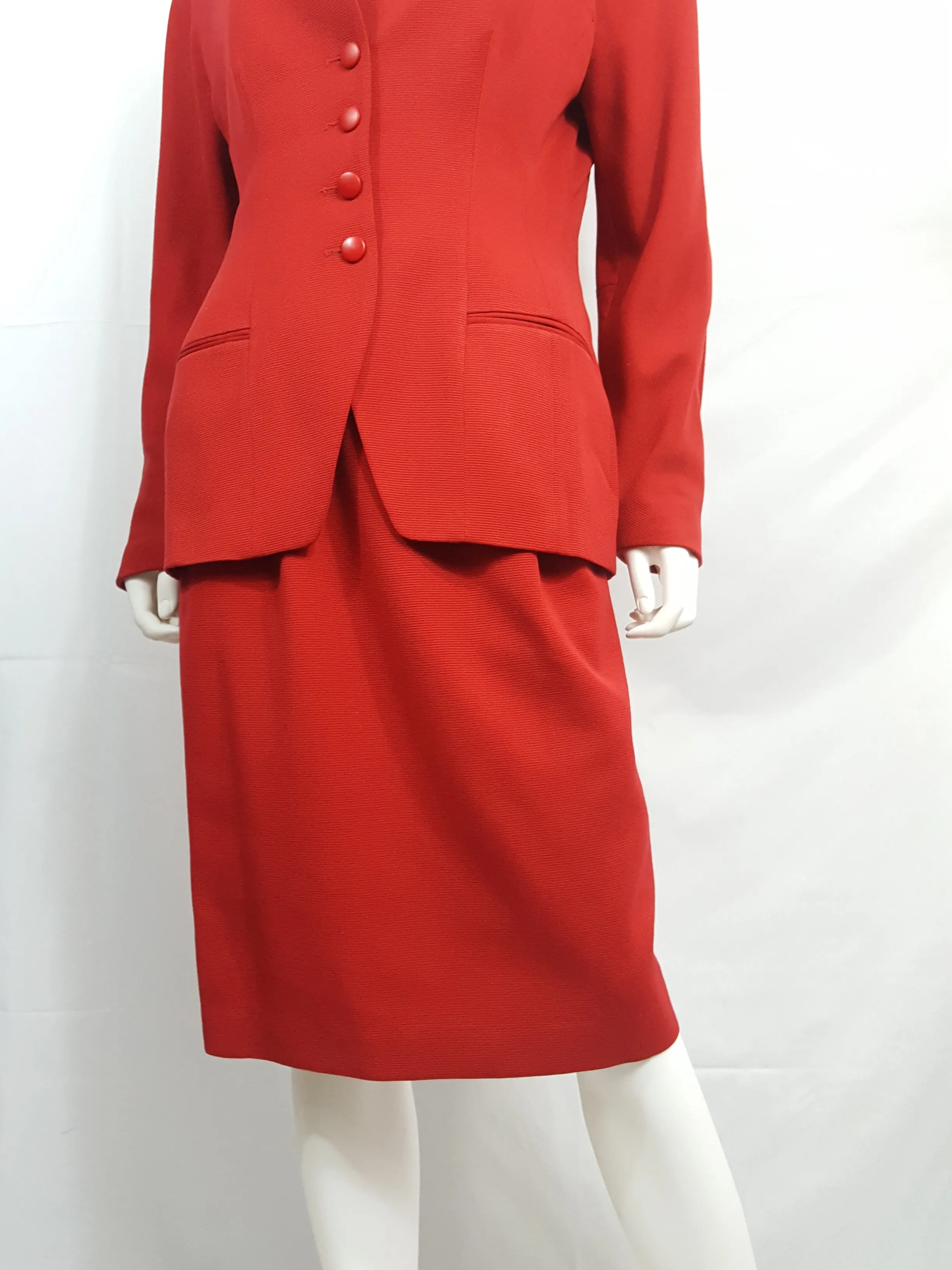 TAHARI Vintage 1980 Red Ribbed Twill Wool Skirt Suit size 12